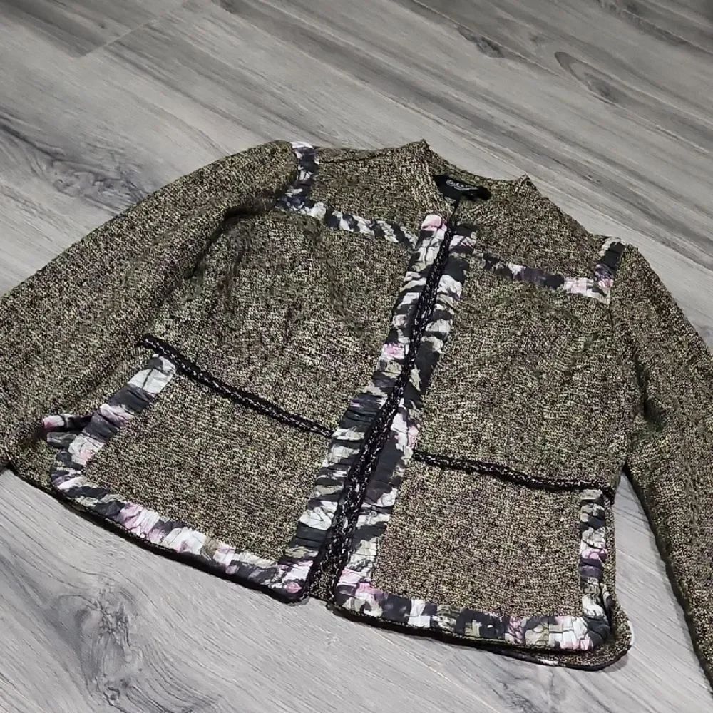 EUC Peck & Peck Tweed Lace Beaded Blazer